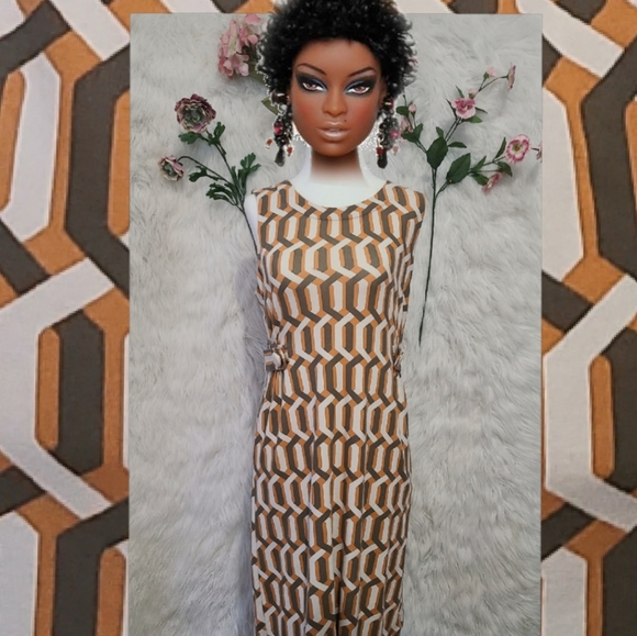 3/$20- Banana republic orange white and green geometric retro inspired dress - Picture 1 of 5